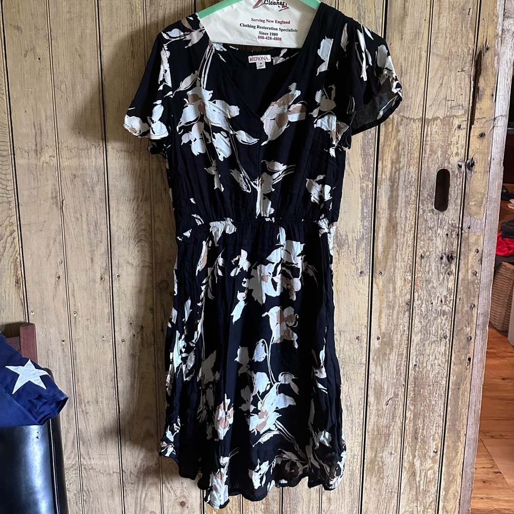 Merona Black and White Floral Midi Dress